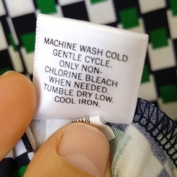 Banan Republic Top - Picture 5 of 5